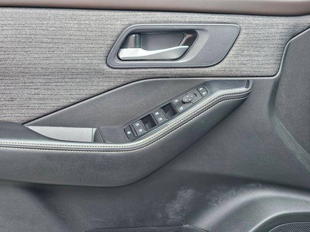 used 2023 Nissan Rogue car, priced at $23,124