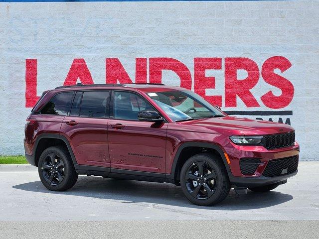 new 2025 Jeep Grand Cherokee car, priced at $49,370