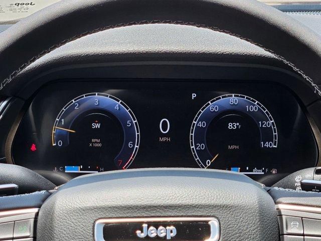 new 2025 Jeep Grand Cherokee car, priced at $45,698