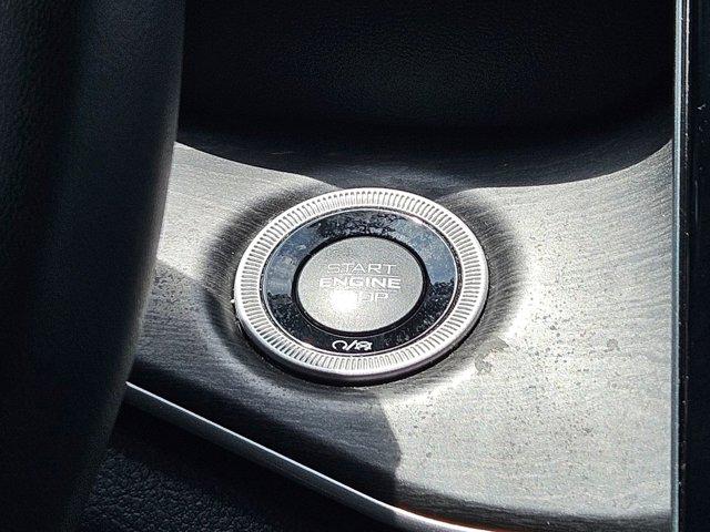 used 2022 Jeep Grand Cherokee car, priced at $28,900