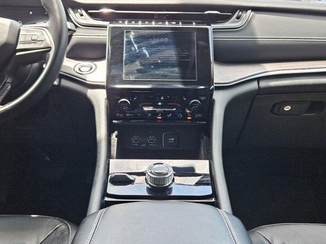 used 2022 Jeep Grand Cherokee car, priced at $28,900