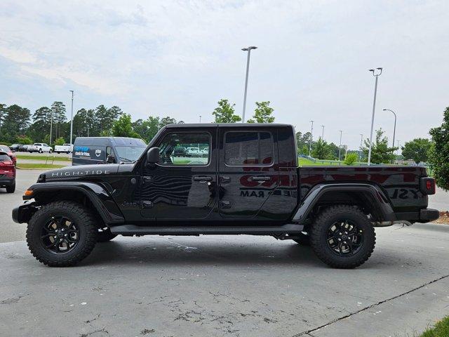 new 2025 Jeep Gladiator car, priced at $43,096