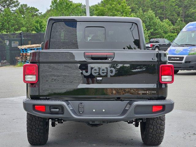 new 2025 Jeep Gladiator car, priced at $43,096
