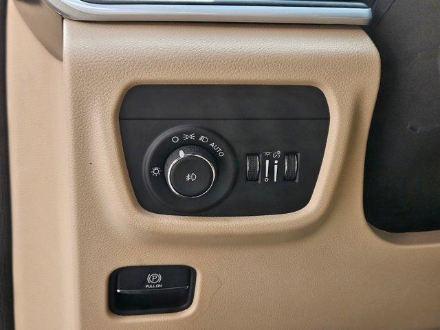 new 2025 Jeep Grand Cherokee L car, priced at $50,212