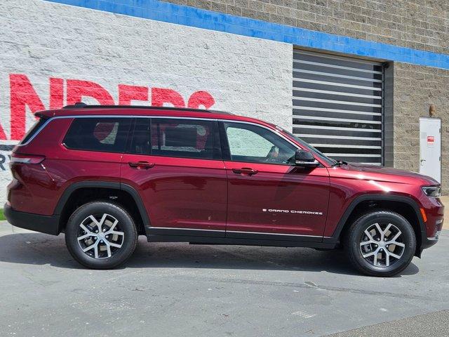 new 2025 Jeep Grand Cherokee L car, priced at $50,212