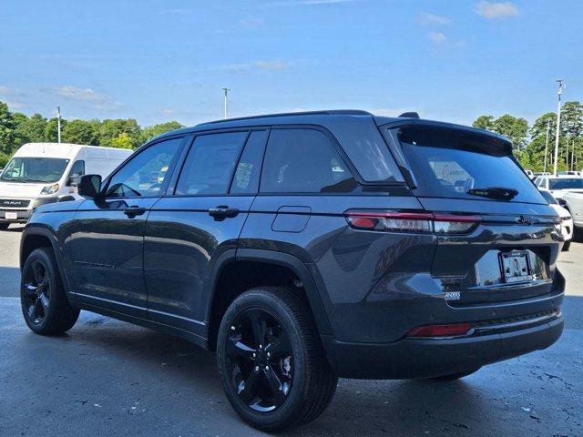 new 2024 Jeep Grand Cherokee car, priced at $44,461