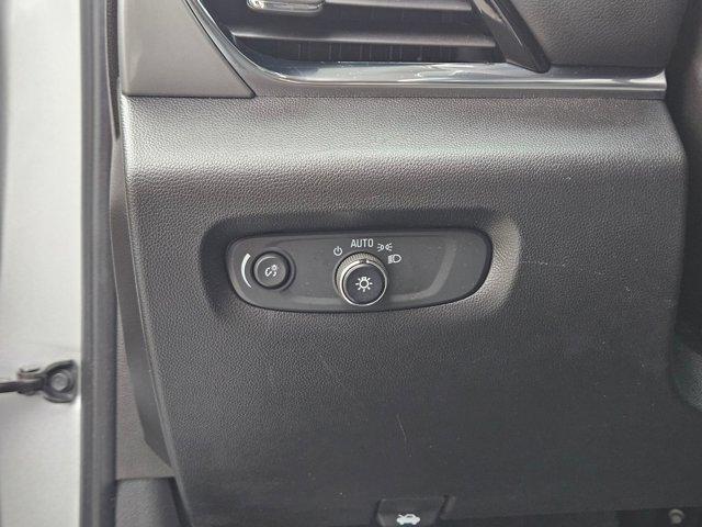 used 2021 Chevrolet Traverse car, priced at $19,995