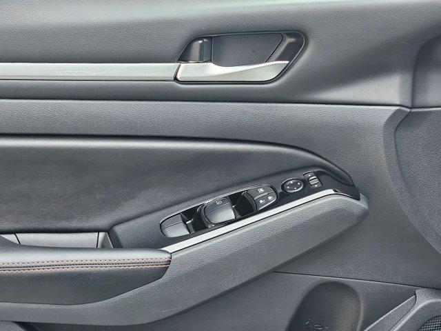 used 2024 Nissan Altima car, priced at $23,124