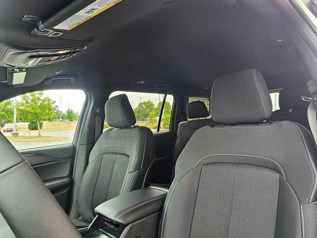 new 2025 Jeep Grand Cherokee L car, priced at $40,325