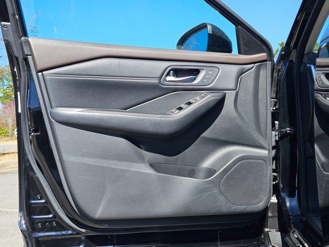 used 2023 Nissan Rogue car, priced at $25,995
