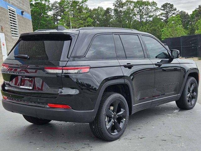 new 2024 Jeep Grand Cherokee car, priced at $42,955