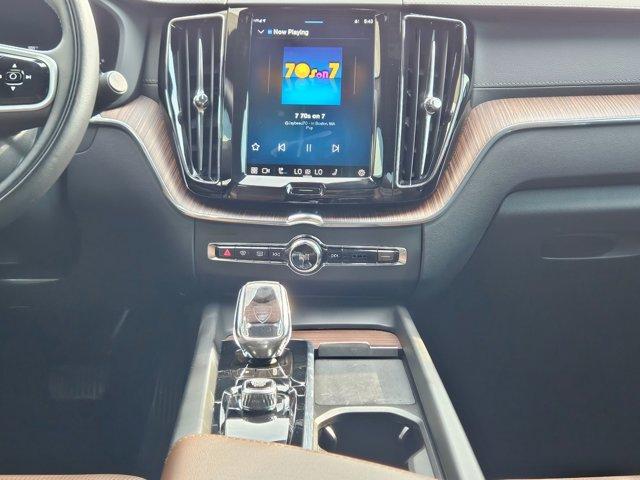used 2022 Volvo XC60 car, priced at $38,500