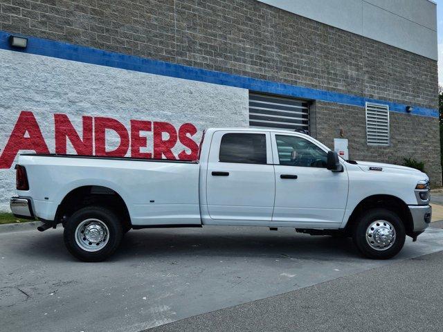 new 2025 Ram 3500 car, priced at $58,340