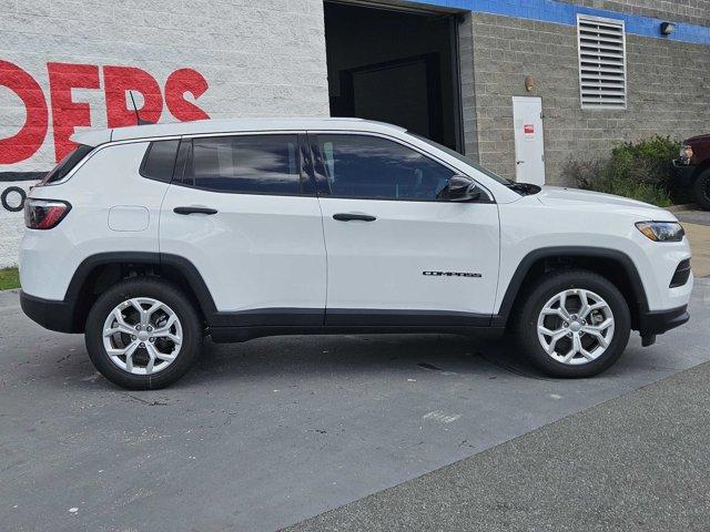 new 2024 Jeep Compass car, priced at $26,294