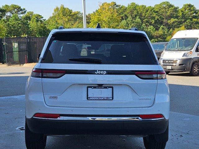 new 2025 Jeep Grand Cherokee car, priced at $35,745
