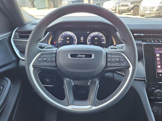 new 2025 Jeep Grand Cherokee car, priced at $35,745