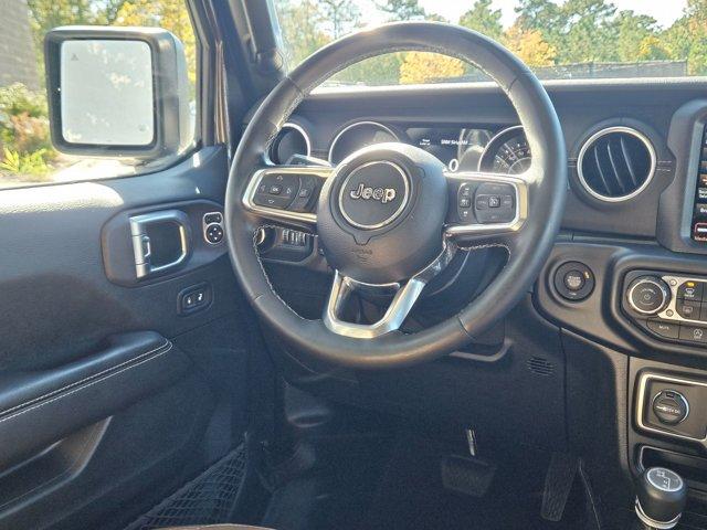 used 2020 Jeep Wrangler Unlimited car, priced at $31,124