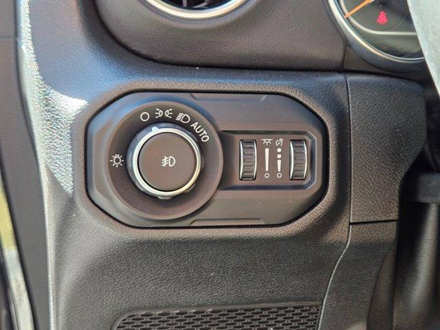 used 2020 Jeep Wrangler Unlimited car, priced at $31,124