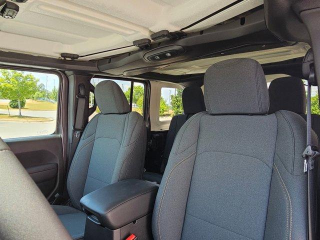 new 2025 Jeep Wrangler car, priced at $44,254