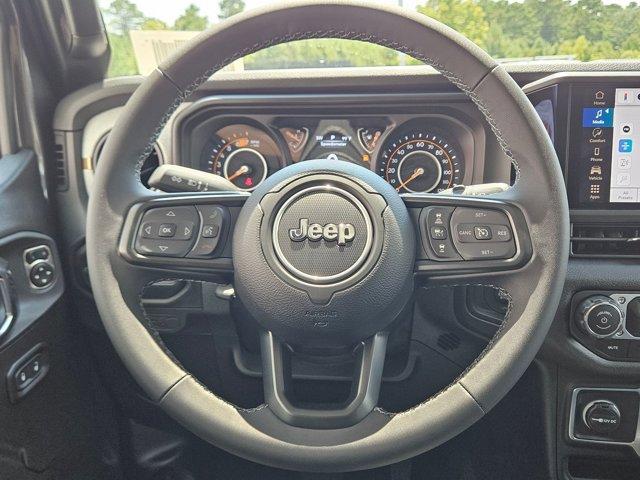 new 2025 Jeep Wrangler car, priced at $44,254