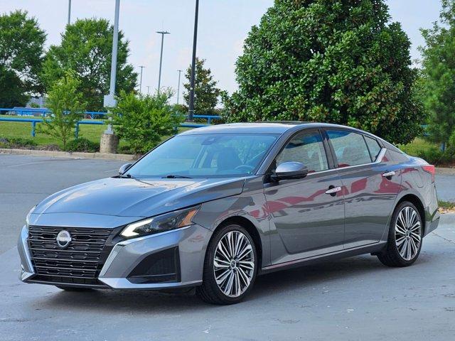 used 2023 Nissan Altima car, priced at $22,500