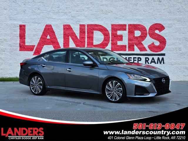used 2023 Nissan Altima car, priced at $22,500