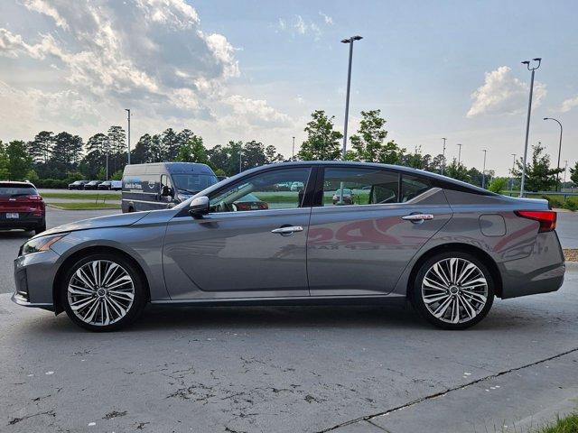 used 2023 Nissan Altima car, priced at $22,500