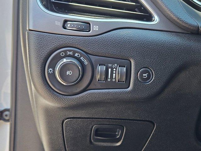 used 2022 Jeep Cherokee car, priced at $22,995