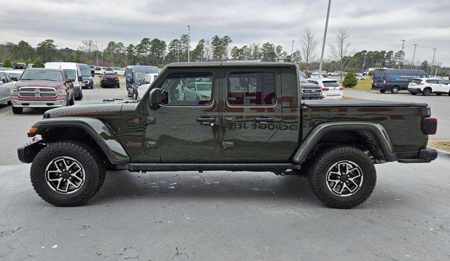 new 2024 Jeep Gladiator car, priced at $59,149