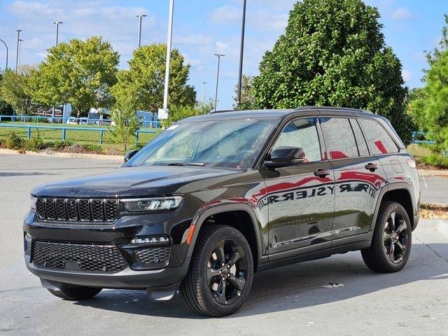 new 2025 Jeep Grand Cherokee car, priced at $51,305