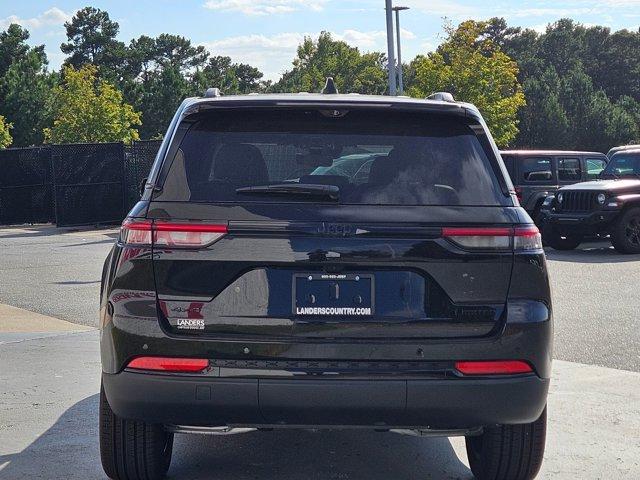 new 2025 Jeep Grand Cherokee car, priced at $51,305