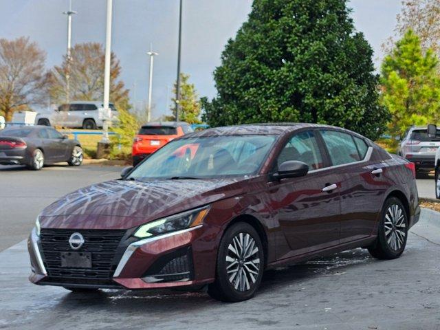 used 2024 Nissan Altima car, priced at $21,629