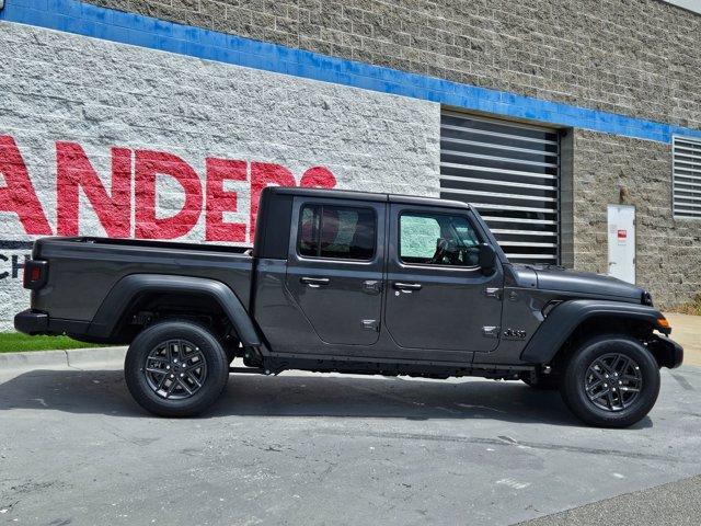 new 2025 Jeep Gladiator car, priced at $41,707