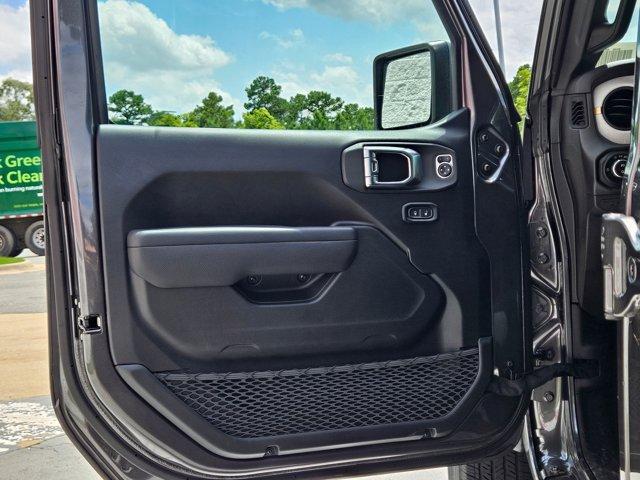 new 2025 Jeep Gladiator car, priced at $41,707