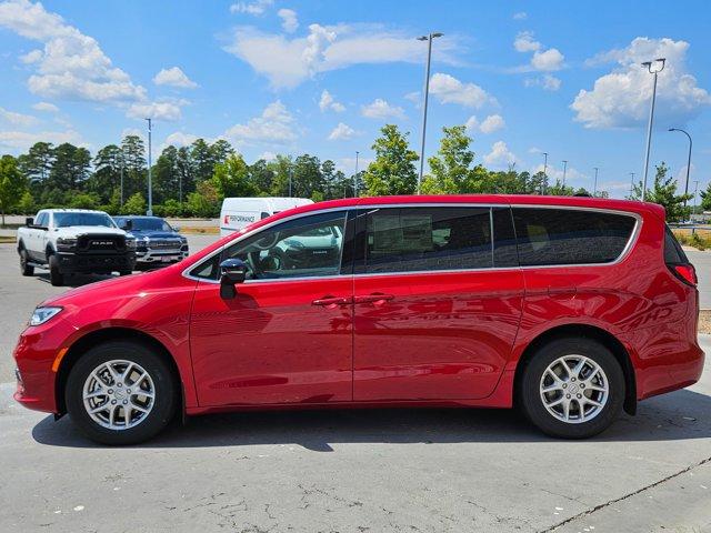new 2026 Chrysler Pacifica car, priced at $39,999