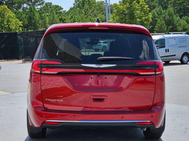new 2026 Chrysler Pacifica car, priced at $39,999