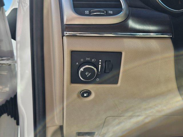 used 2017 Jeep Grand Cherokee car, priced at $12,999