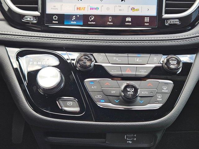 new 2026 Chrysler Pacifica car, priced at $45,628