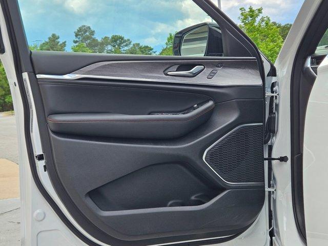 new 2025 Jeep Grand Cherokee L car, priced at $59,458