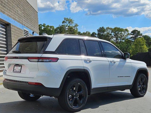 new 2025 Jeep Grand Cherokee car, priced at $47,874