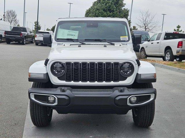 new 2024 Jeep Gladiator car, priced at $41,796