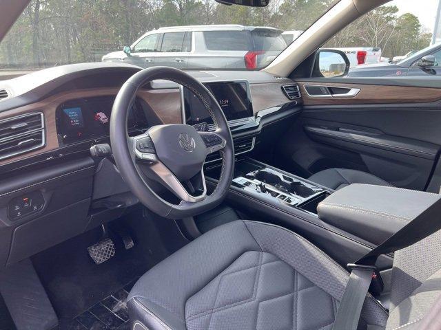 used 2024 Volkswagen Atlas car, priced at $33,995