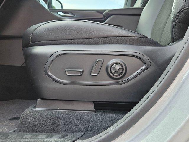 new 2025 Jeep Grand Cherokee car, priced at $45,698