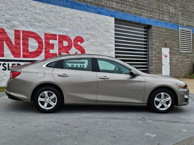 used 2024 Chevrolet Malibu car, priced at $20,867