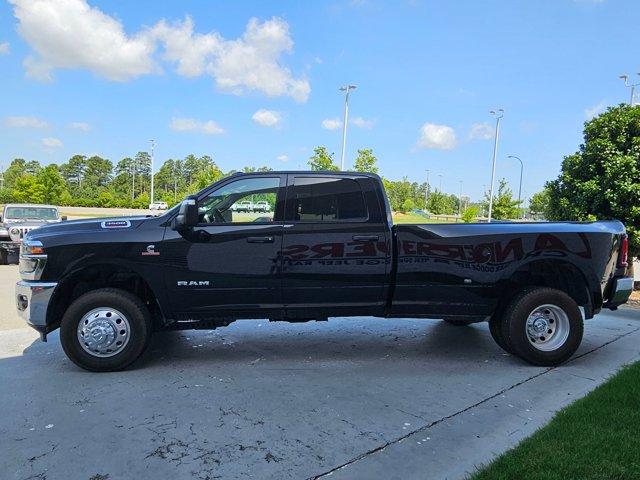 new 2025 Ram 3500 car, priced at $76,395