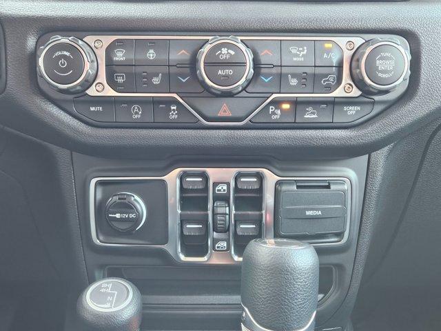 new 2025 Jeep Gladiator car, priced at $47,749