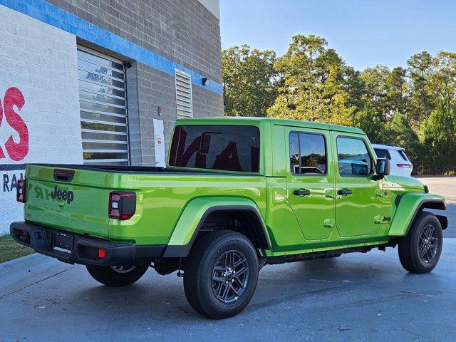 new 2025 Jeep Gladiator car, priced at $49,249