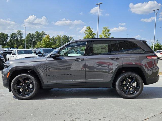 new 2024 Jeep Grand Cherokee car, priced at $43,520