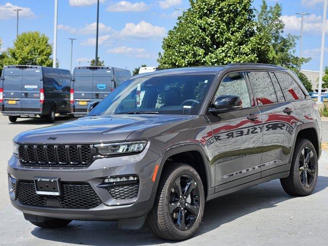 new 2024 Jeep Grand Cherokee car, priced at $43,520