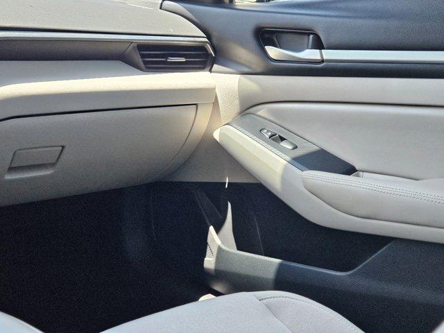 used 2022 Nissan Altima car, priced at $21,000